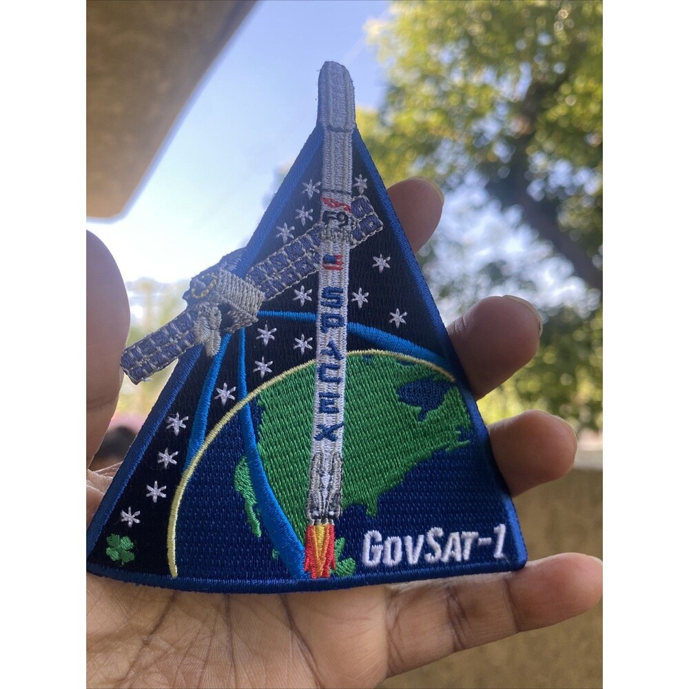 GOVSAT-1 F9 SPACE X Authentic NASA Patch - embroidered, never used (B2)